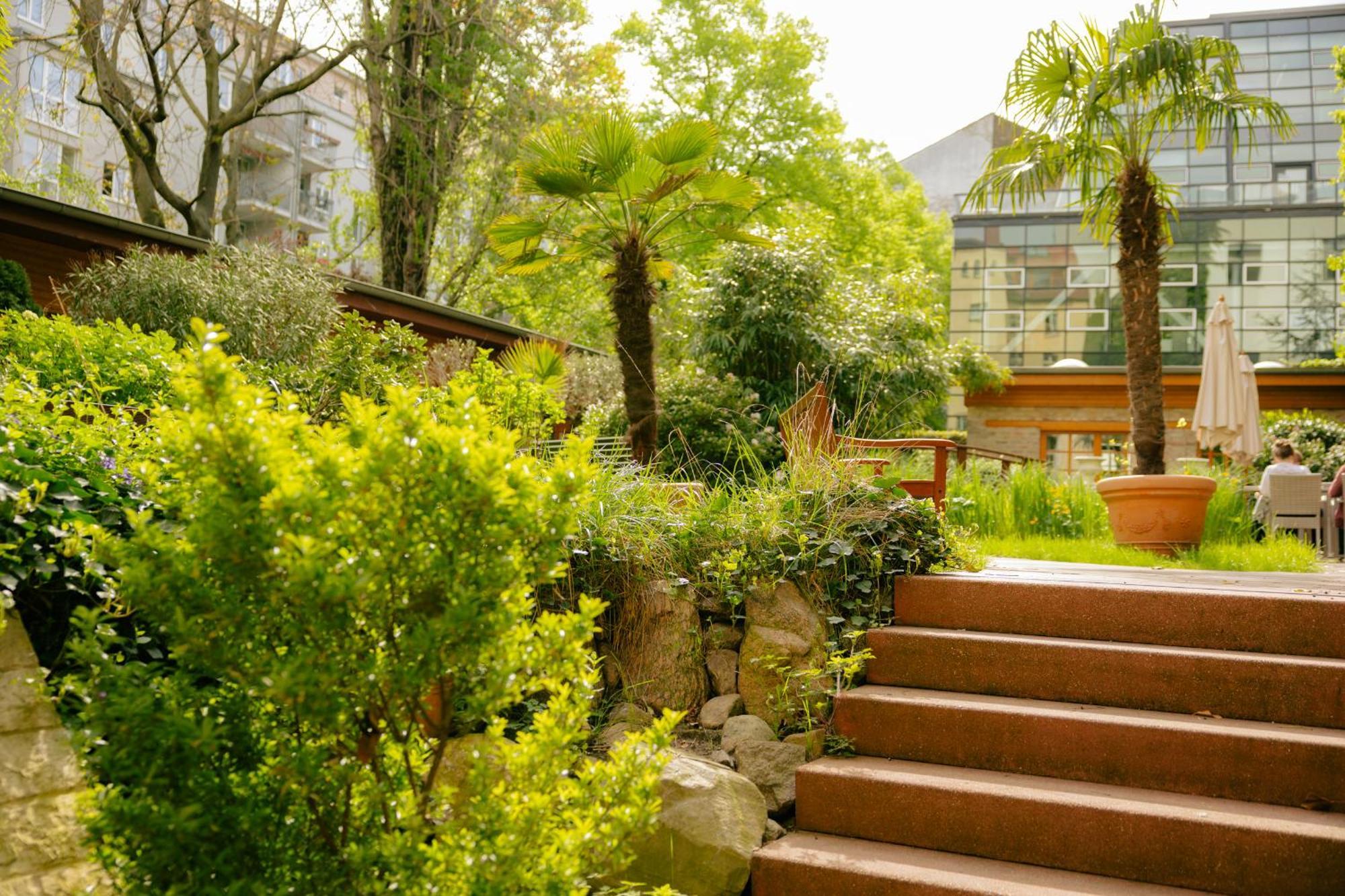 The Gate Garden 4*